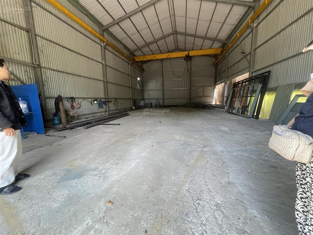 Cho thuê kho đường container sát khu fpt điện ngọc giá 17tr/tháng dt 280m2 ngang 12mx23m,