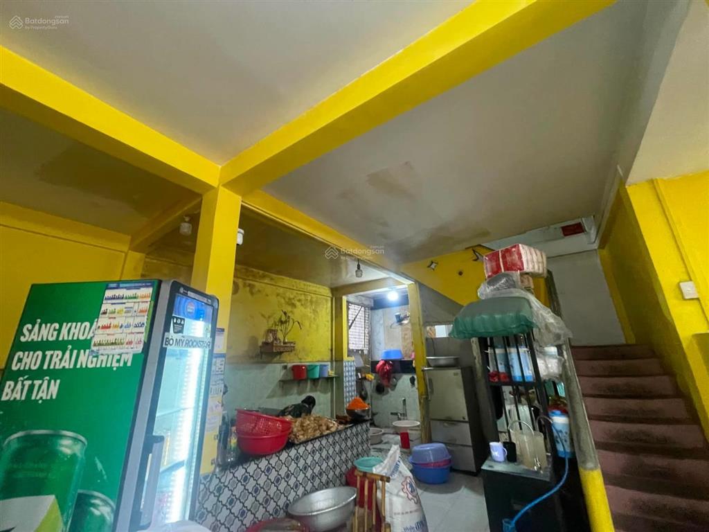 Cho thuê nhà mt 2 tầng trung tâm hải châu ! ngang #6.1m 28 tr/ th
dt 95m x 2 tâng ( ngang 6.