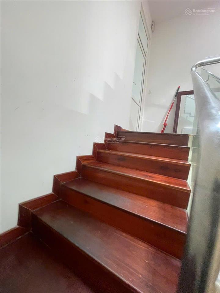 Cho thuê 4 tầng mt an thượng, khu sầm uất khách du lịch! dt 90m x 4 tầng, 1 mb kinh doanh