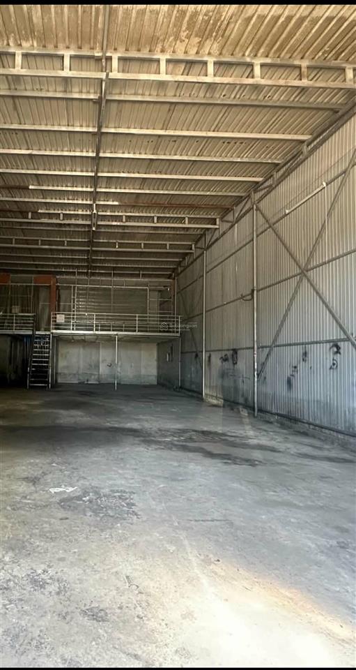 Cho thuê kho nhà xưởng mt đối diện bến xe đà nẵng dtsd 230m2! dt đất 200m ngang 10m