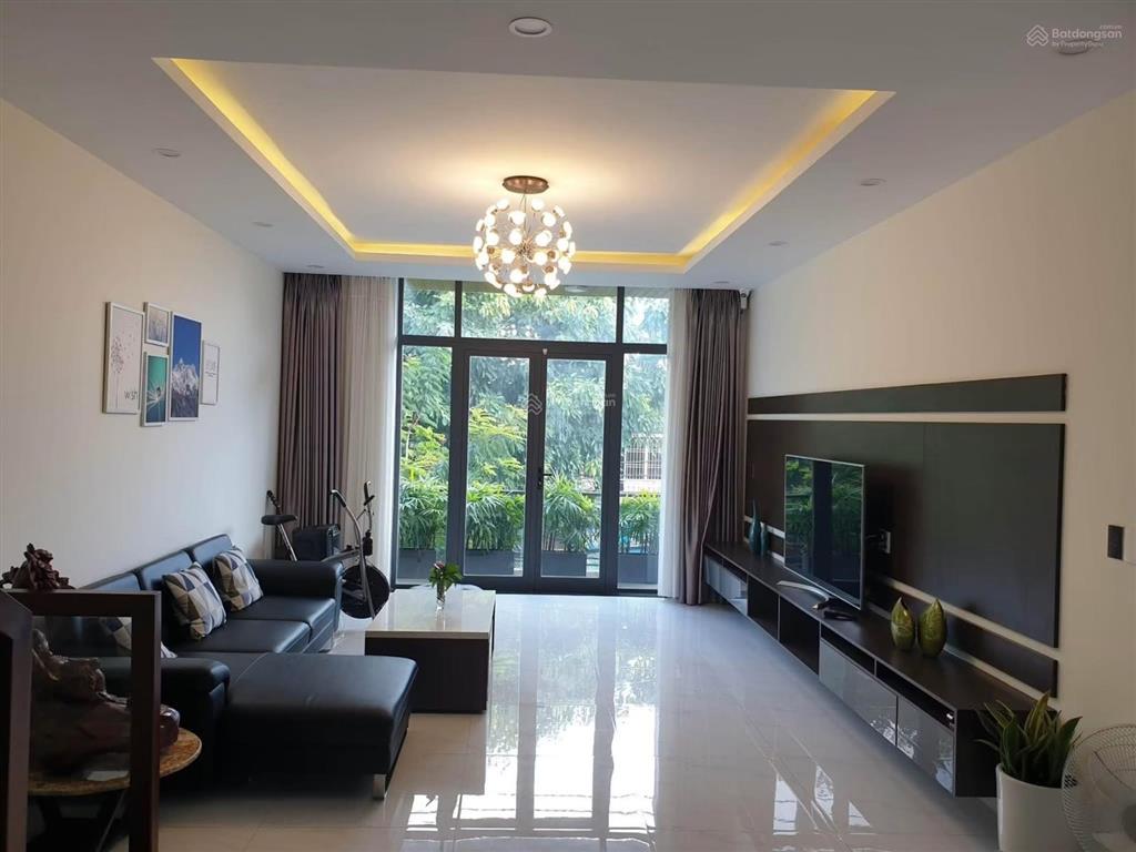 Nc cho thuê nhà 5 tầng mặt tiền hoàng diệu, có thang máy! giá 42 triệu/ tháng. vị trí nằm ngay tt