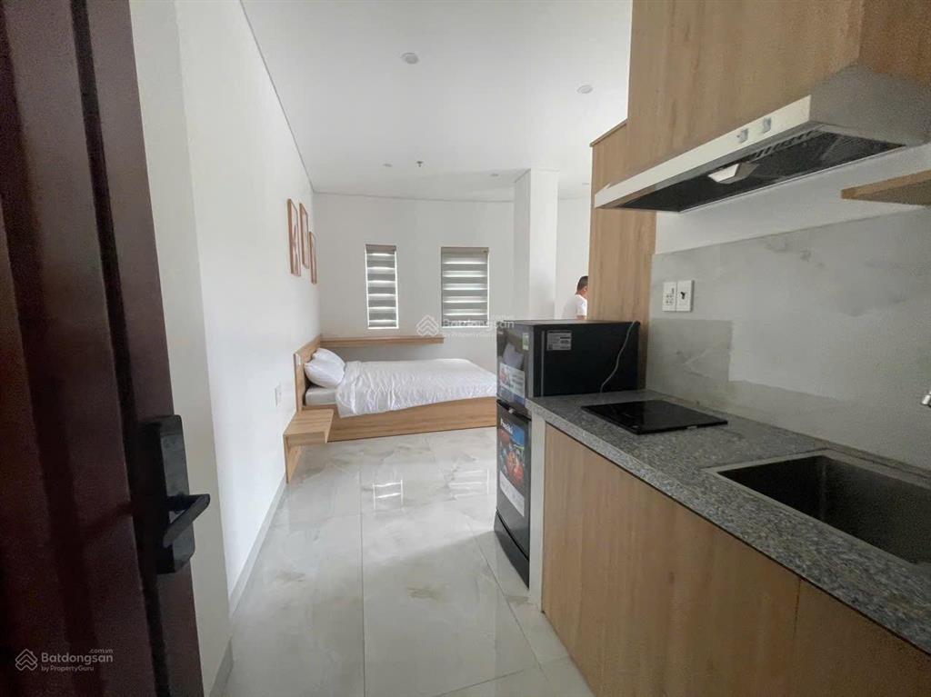 Cho thuê tòa căn hộ 6 tầng 12 căn full nội thất + 1mb kinh doanh, gần biển phạm văn đồng