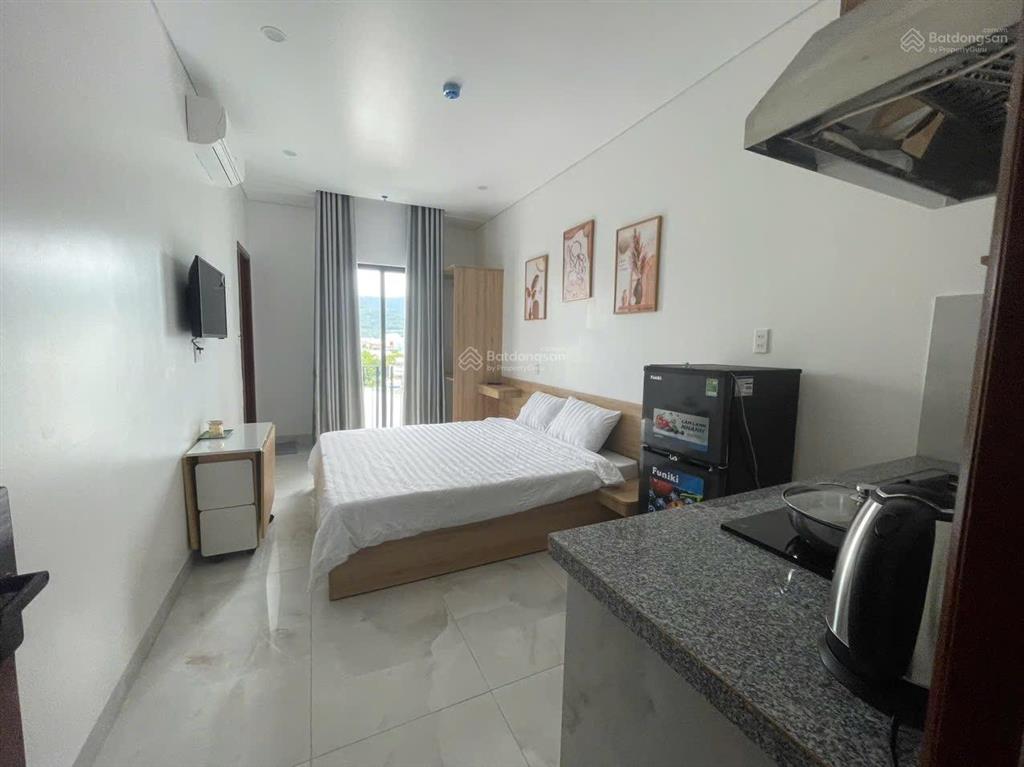 Cho thuê tòa căn hộ 6 tầng 12 căn full nội thất + 1mb kinh doanh, gần biển phạm văn đồng