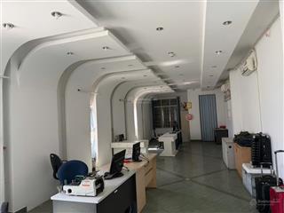Cho thuê nhà 6 tầng có thang máy mt #hùngvương  hải châu giá thuê 60 triệu/ tháng
