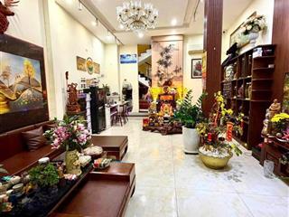 Cho thuê nhà 3 tầng mt đường ngũ hành sơn, gần cầu trần thị lý. dtsd 150m2 3 tầng, 1 tầng trệt