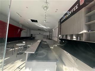 Cho thuê nhà nt hoà thuận tây, gần cầu rồng.
dt đất 180m2 ngang 8m. nhà trống suốt phía trước