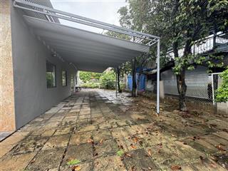 Ncc cho thuê nhà sân rộng rãi phường ngũ hành sơn! dt 350m ngang 8m
có sân rộng rãi
có sẵn