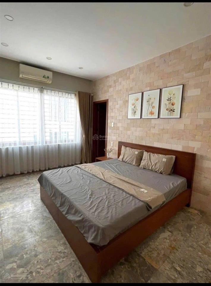 Cho thuê nhà 3 tầng mặt tiền đường nguyễn tạo  hòa hải  ngũ hành sơn. diện tích đất 125m2