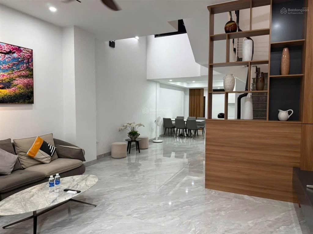 Cho thuê nhà mt 3 tầng hòa cường nam! quận hải châu giá 28tr * diện tích đất 5x17.5=
