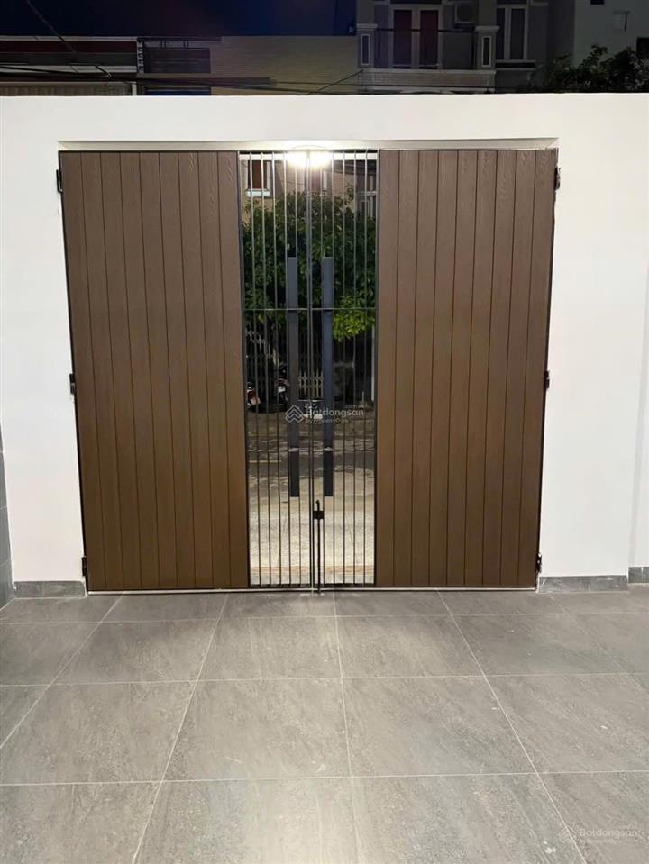 Cho thuê nhà mt 3 tầng hòa cường nam! quận hải châu giá 28tr * diện tích đất 5x17.5=