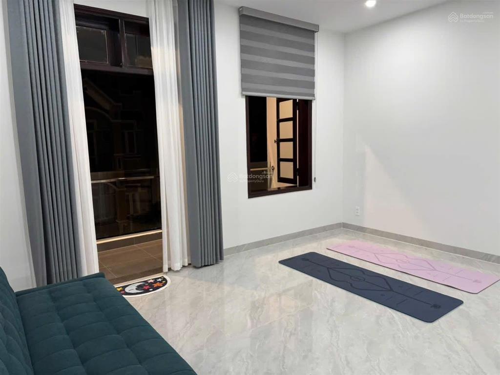 Cho thuê nhà mt 3 tầng hòa cường nam! quận hải châu giá 28tr * diện tích đất 5x17.5=