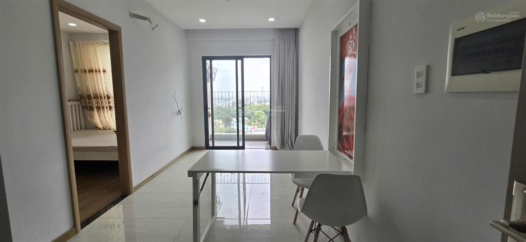 Bán căn hộ 1pn 1wc bcons bee giá 1 tỷ 760 triệu bao thuế phí sang tên, sẵn hđ thuê, hỗ trợ vay