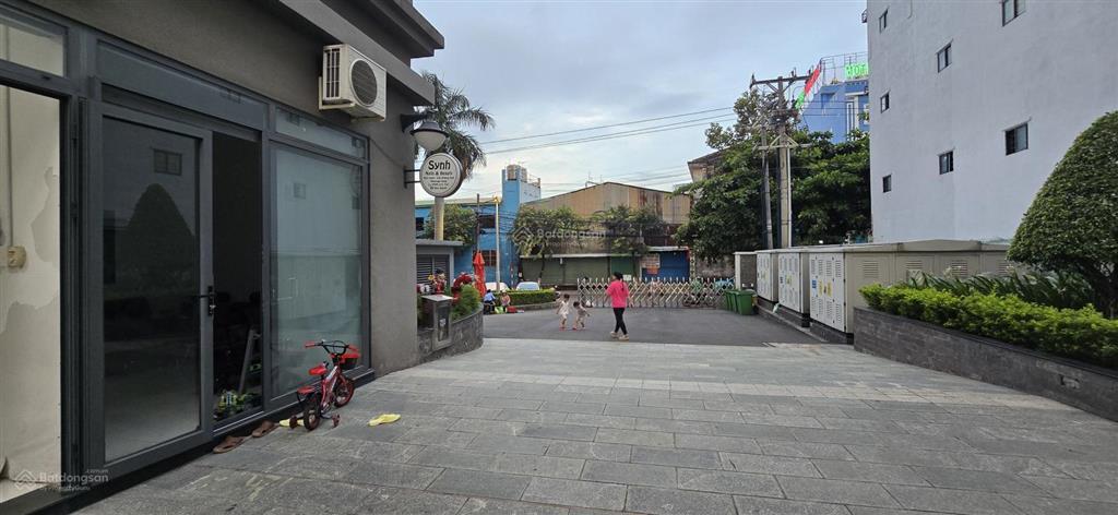 Bán shop thương mại bcons miền đông diện tích lớn có thể vừa ở vừa kinh doanh