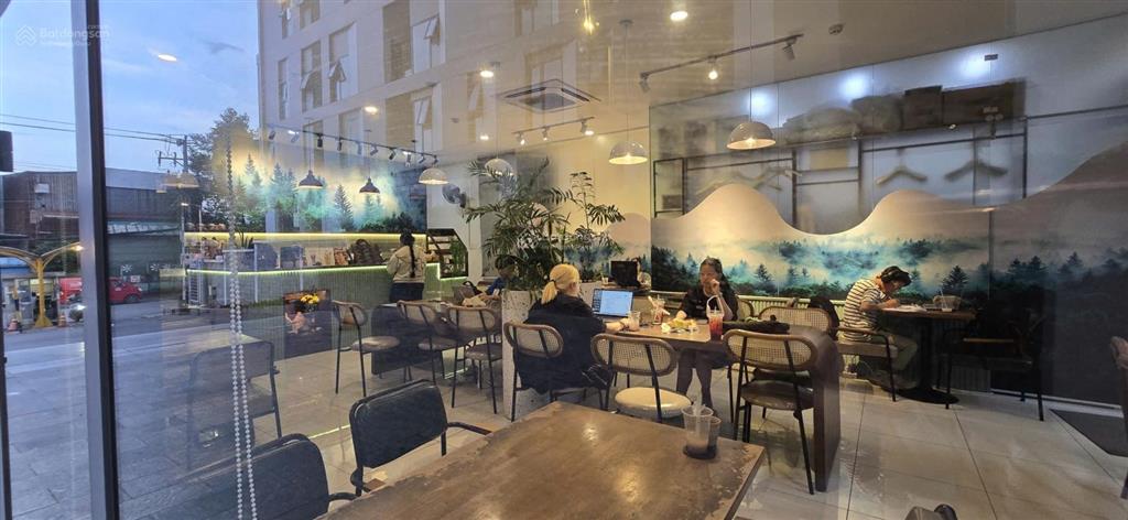 Bán shophouse bcons miền đông đang kinh doanh sinh lời tốt  cafe kết hợp giặt sấy