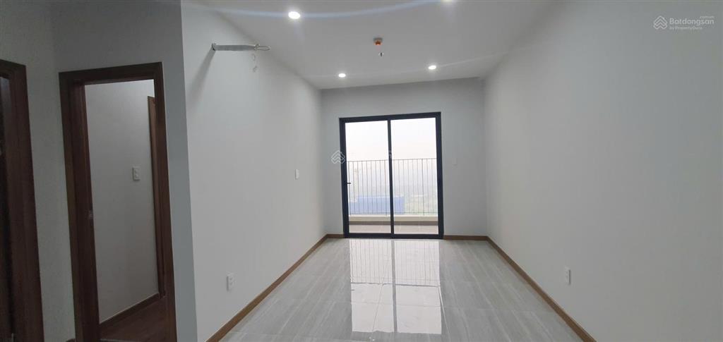 Bán căn hộ bcons green topaz 2pn 2wc 51m², giá 2,29 tỷ bao thuế phí sang tên