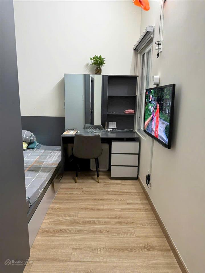 The cbd quận 2  giáp ranh quận 1 giá chỉ 3.45 tỷ căn 2pn quá rẻ