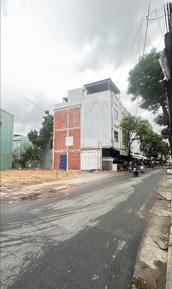 Bán đất mặt tiền kinh doanh cù chính lan