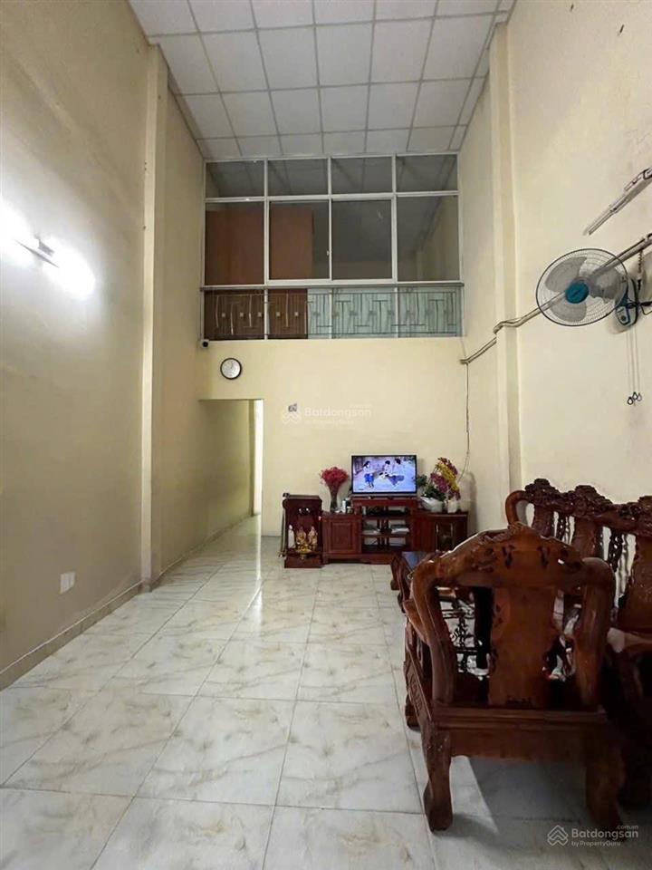 Bán nhà riêng tại lê trọng tấn, 3,65 tỷ, 56m2, 3pn, 2wc