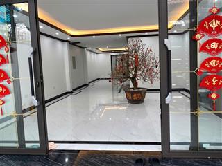 Cho thuê tầng 1 hoàn thiện đẹp long lanh giá thuê 11tr/tháng