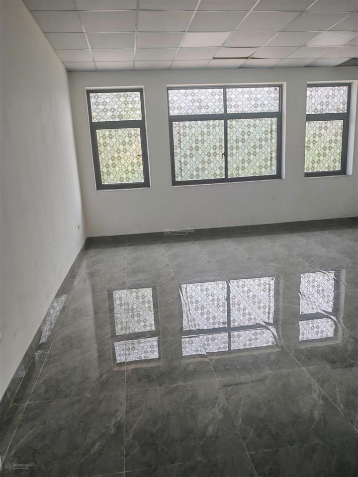 Cho thuê nhà hoàn thiện nguyên căn giá 26tr/tháng  0962 297 ***