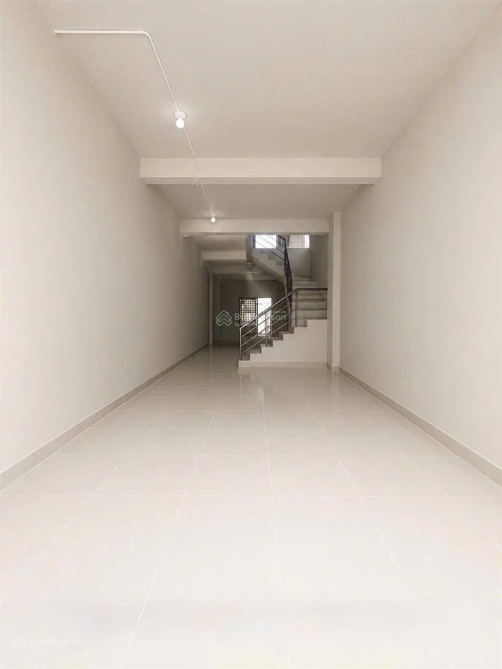 Cho thuê nhà khu c giá chỉ 12tr giá tham khảo tốt trong khu geleximco.  0962 297 ***