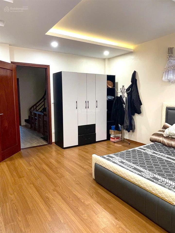 Bán liền kề đầu đốc vị trí đẹp bậc nhất khu c geleximco nhà hoàn thiện  0962 297 ***