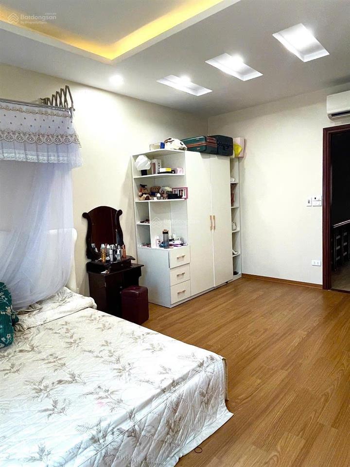 Bán liền kề đầu đốc vị trí đẹp bậc nhất khu c geleximco nhà hoàn thiện  0962 297 ***