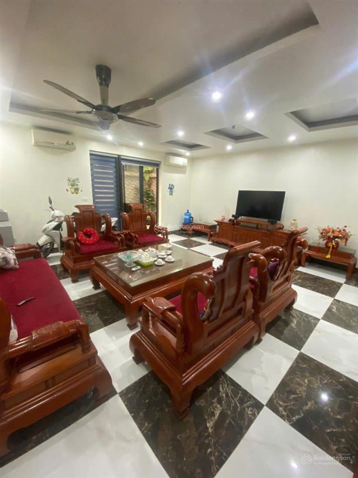 Cho thuê nhà hoàn thiện nguyên căn thang máy full đồ như ảnh siêu đẹp giá 35 triệu