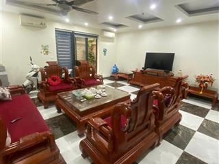 Cho thuê nhà hoàn thiện nguyên căn thang máy full đồ như ảnh siêu đẹp giá 35 triệu