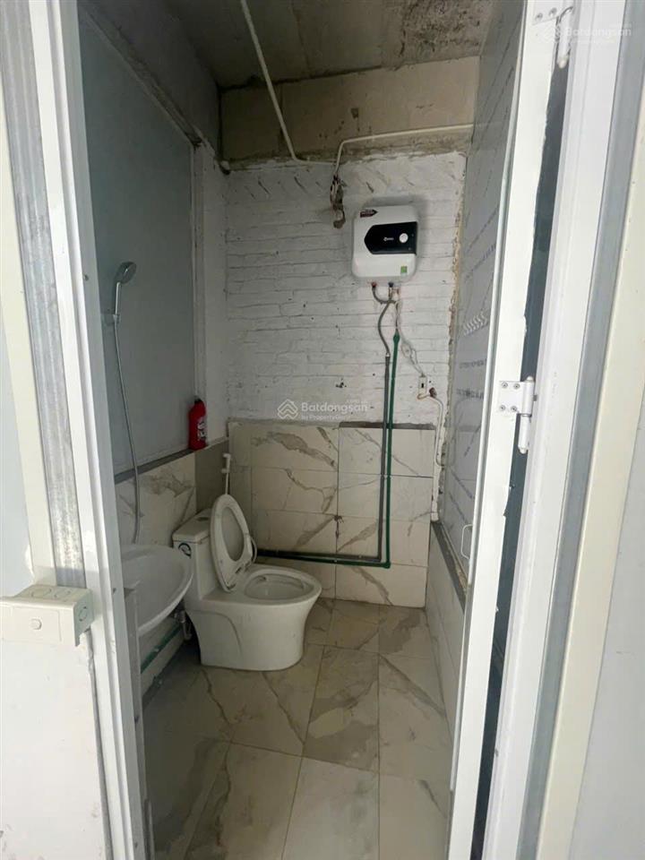 Cho thuê nhà nguyên căn hoàn thiện 4 tầng tại khu c geleximco giá 17tr/tháng