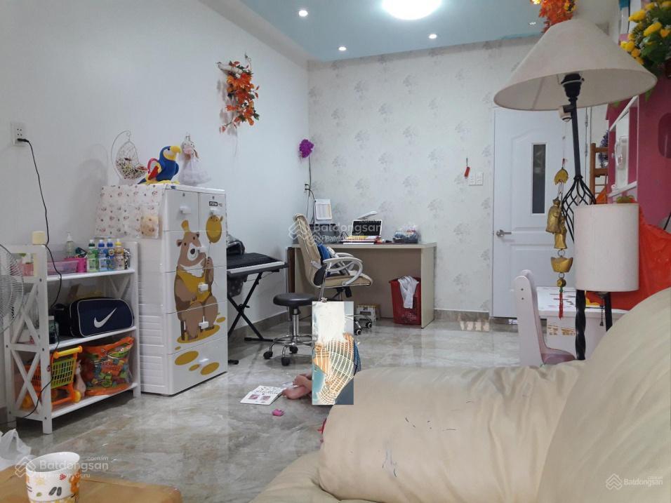 Chính chủ  bán nhà riêng, mặt tiền đường xóm chiếu, p. khánh hội, tphcm