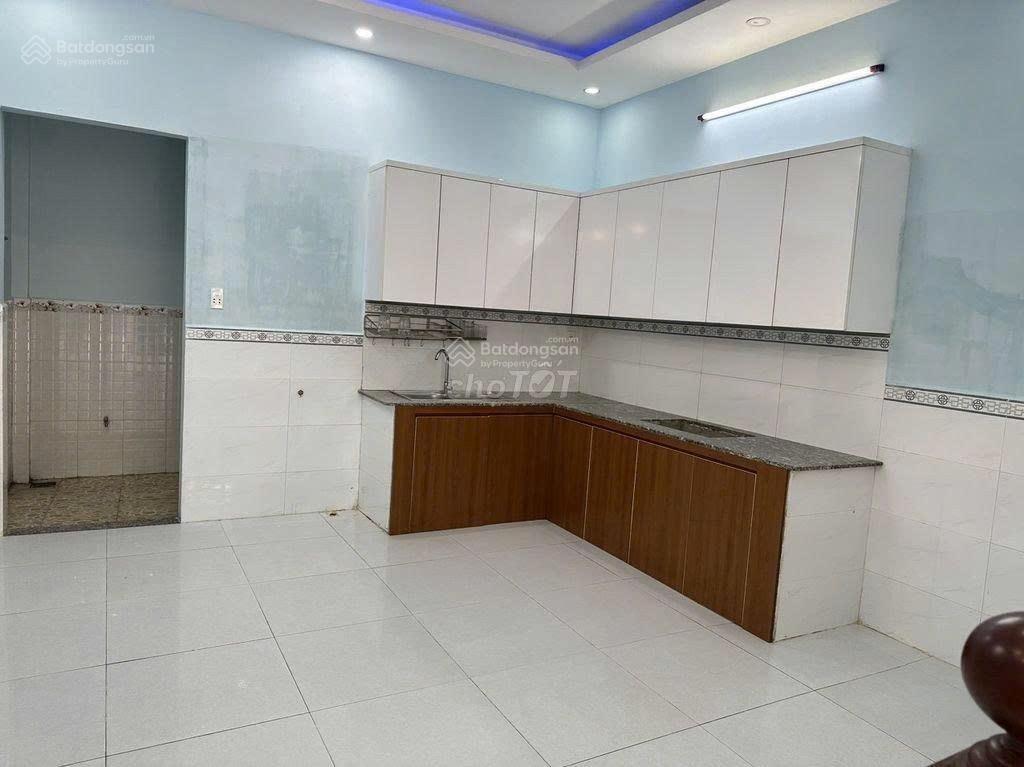 Bán nhà hẻm xe hơi đường kênh 19/5 p sơn kỳ q tân phú 4x18m 1 lầu
