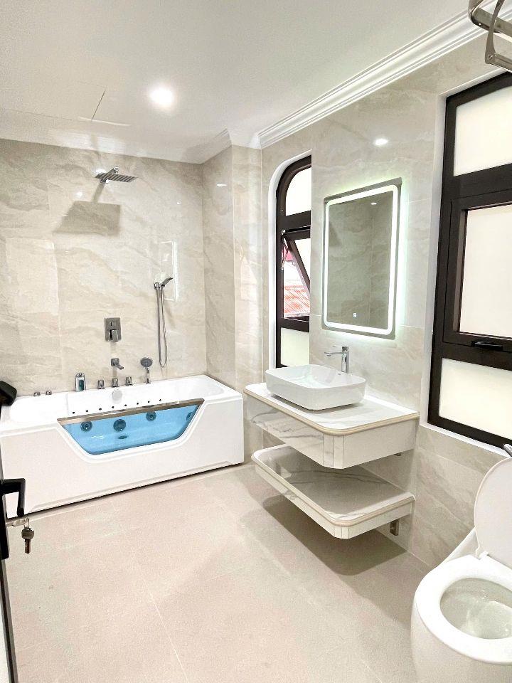Căn Góc Phân Lô Gara 3 Oto- Kinh Doanh 60m2*7 Tầng-28.5 Tỷ Phố Tô Vĩnh Diện- Quận Thanh Xuân