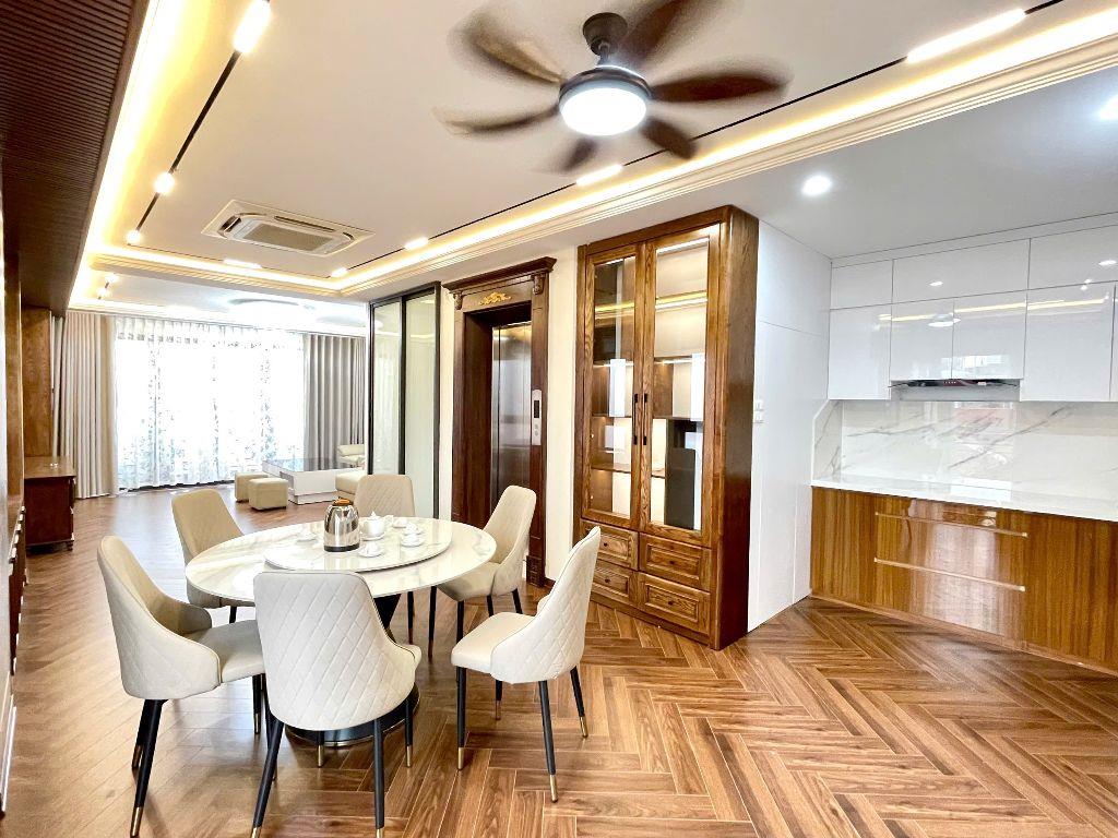Căn Góc Phân Lô Gara 3 Oto- Kinh Doanh 60m2*7 Tầng-28.5 Tỷ Phố Tô Vĩnh Diện- Quận Thanh Xuân