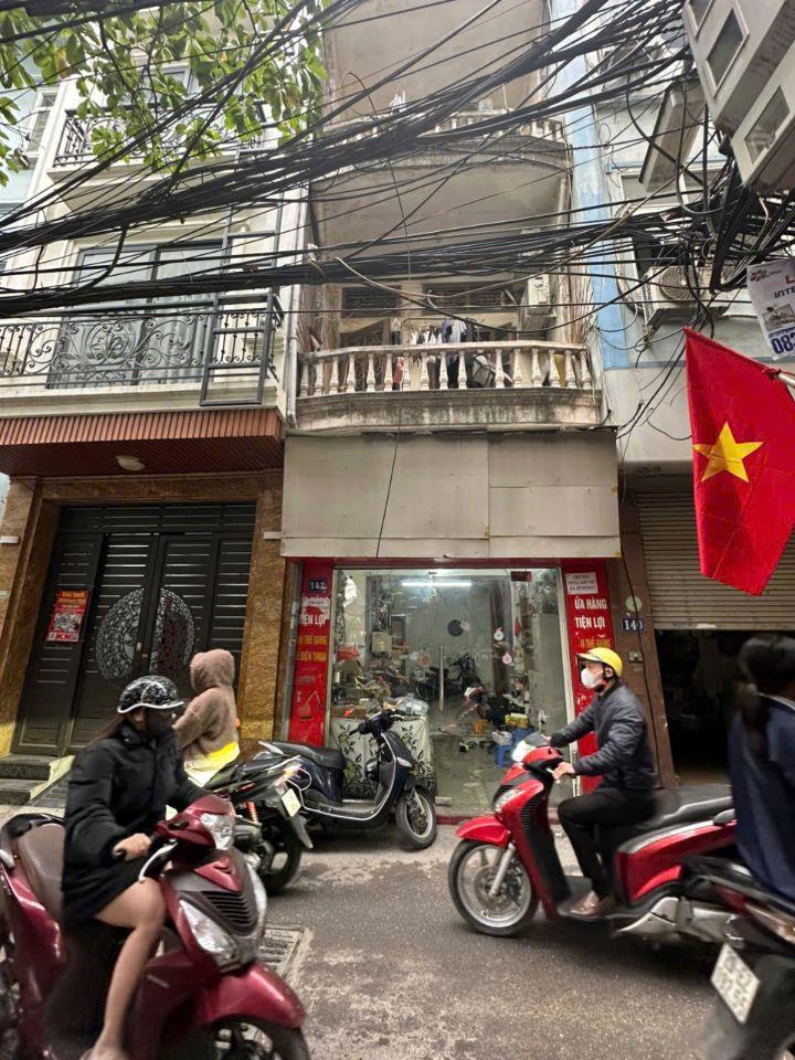 Nhà mặt phố Phùng Khoang 42m2 4 tầng 11 tỷ- Phường Trung Văn- Nam Từ Liêm .