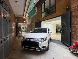 Nhà mới 40m2*7T- 16.8 tỷ- Gara thang máy- Full nội thất- Ngõ thông 30m ra mặt phố Hoàng Văn Thái- Phường Phương Mai