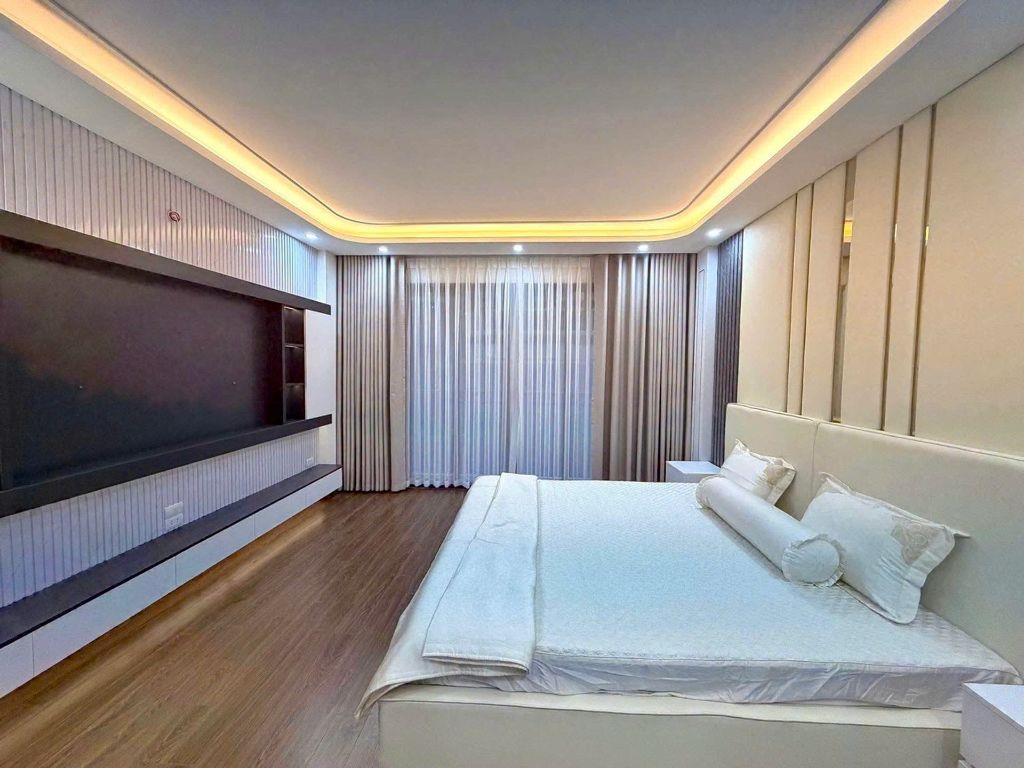 Luxury Hoàng Văn Thái- Gara oto thang máy- 48m2*8T- ngõ thông thoáng phố Hoàng Văn Thái- Quận Thanh Xuân