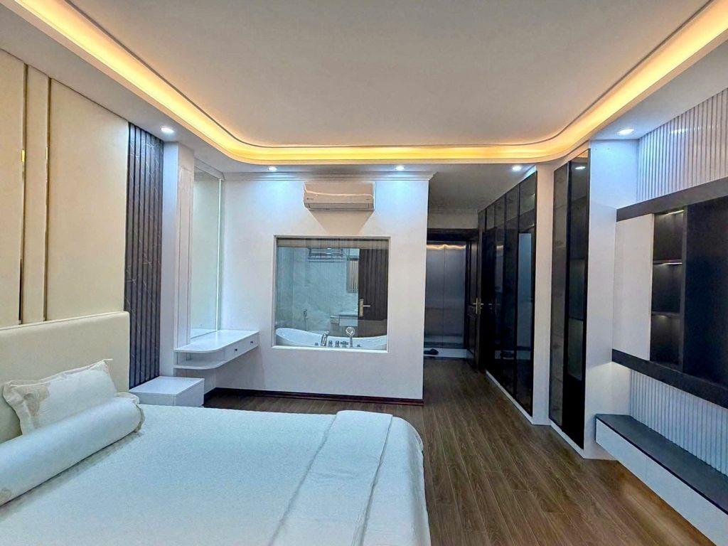Luxury Hoàng Văn Thái- Gara oto thang máy- 48m2*8T- ngõ thông thoáng phố Hoàng Văn Thái- Quận Thanh Xuân