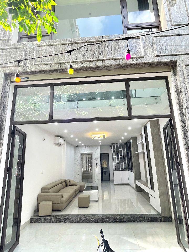 Căn Góc kinh doanh xây mới 55m2*6.5 tầng-thang máy-oto lùi cửa-20m ra ngõ 230 Khương Đình- Thanh Xuân- HN