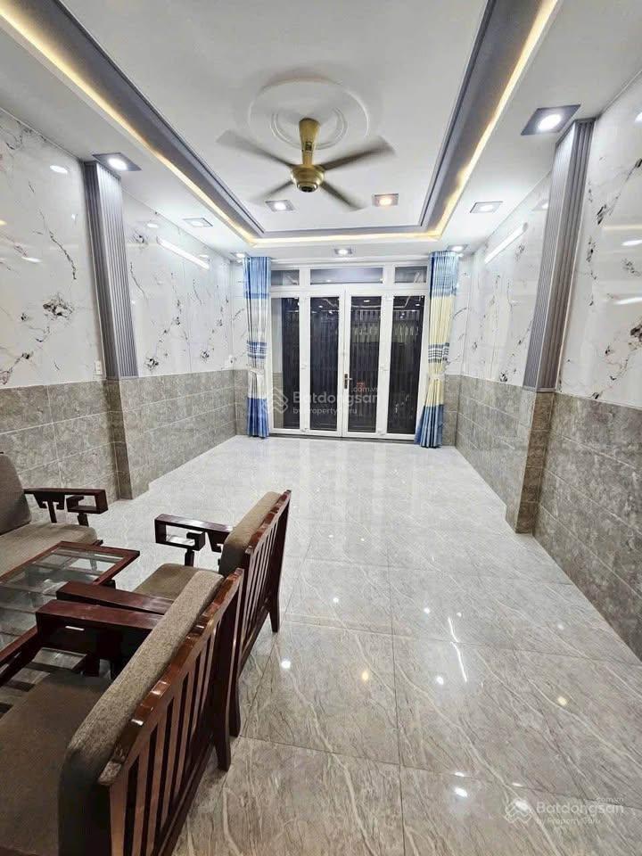 Nhà hẻm 6m xe hơi tân quý cách mt 20m | 4x13m sổ vuông a4 | 2 tầng 3pn| giá chỉ 5.4t  0936 999 ***