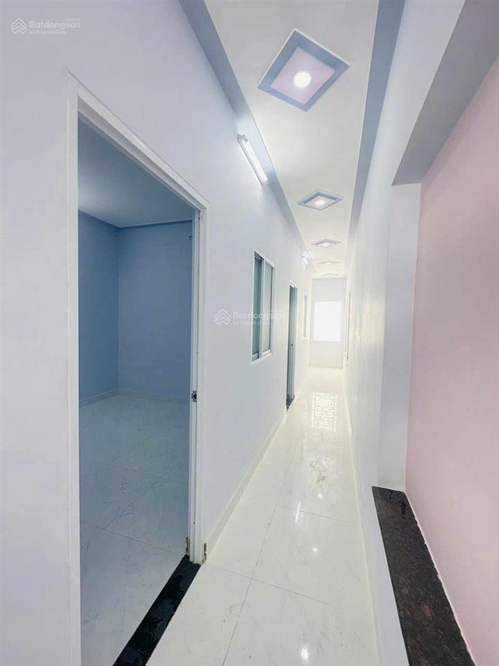 Nhà hẻm 6m xe hơi ngủ nhà gò dầu | cách mt 30m |dt lớn 5x20m 2 tầng mới | giá 6.4 tỷ  0936 999 ***