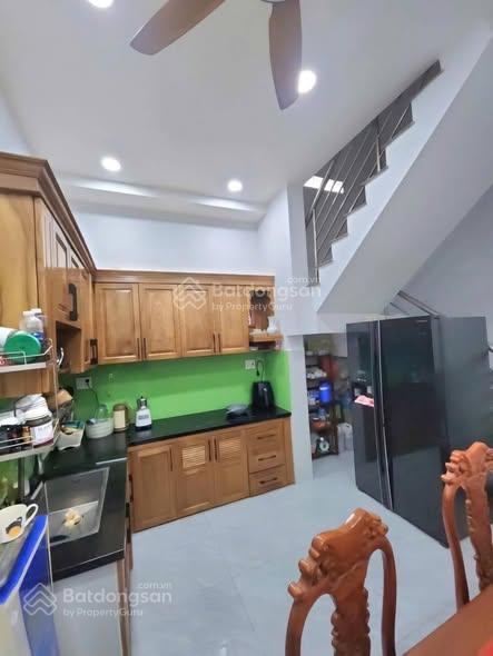 Bán nhà mặt tiền lê niệm đường nhựa 10m 4.2x20m 2 tầng btct 4pn giá chỉ 8.8 tỷ  0936 999 ***