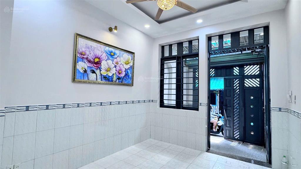 Cho thuê nhà mới 32/9/8 huỳnh văn chính giáp khu bàu cát 4x15 2 tầng giá 14tr/tháng