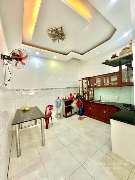 Hẻm 8m vườn lài cách mt 3 căn dt 4x20 3 tầng mới 4pn 4wc ở liền giá chỉ 8.1 tỷ