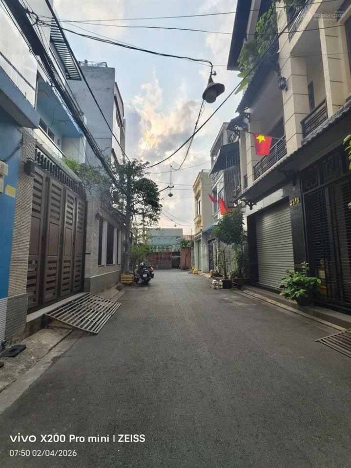 Hẻm nhựa 8m khu vip hoa bằng dt 5x13m, 4 tầng st 5pn 5wc, giá 9 tỷ