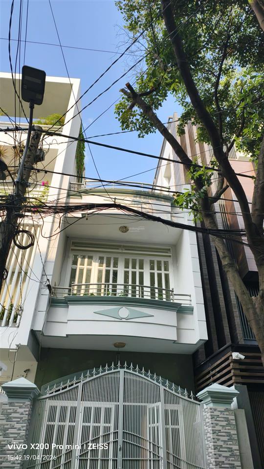 Siêu phẩm mt lê sao đường nhựa 12m dt 4x20m² 2 tầng 3pn 2wc giá chỉ nhỉnh 8 tỷ