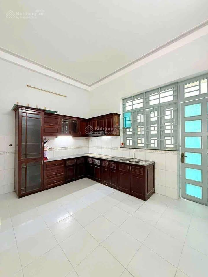 Gấp bán, nhà hẻm 5m khuôn việt 5x14 4 tầng 5pn 5wc giáp âu cơ giá chỉ 6.5 tỷ