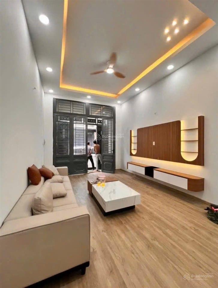 Nhỉnh 5 tỷ nhà mới 2 tầng đúc btct hẻm 6m thoại ngọc hầu 4x14m2 sổ vuông a4  0936 999 ***