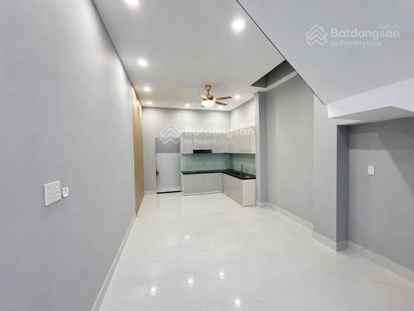 Bán nhà hẻm thông xe hơi phú thọ hòa 4x13m2 3 tầng st mới giá 6,5 tỷ
