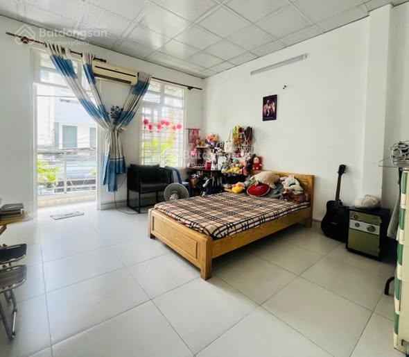 Hẻm 7m xe hơi ngủ nhà, thạch lam dt 4x14m 2 tầng mới 3pn giá 5.3 tỷ